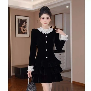 千金风设计感连衣裙女2025冬季高级感收腰蛋糕裙小个子法式复古裙