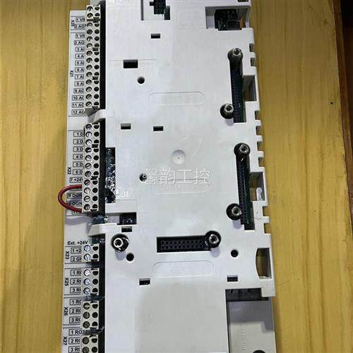 议价(议价)ABB800 变频器主板 RDCU-12C  固件版本ASX