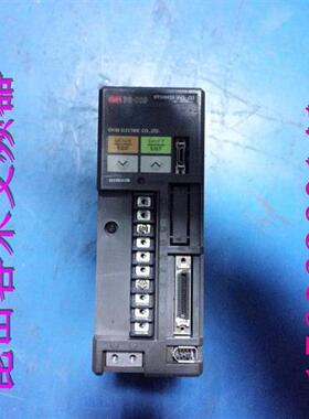 议价RYS101S3-VVS6-Z11 伺服驱动器 100w 100-115V 测试包好
