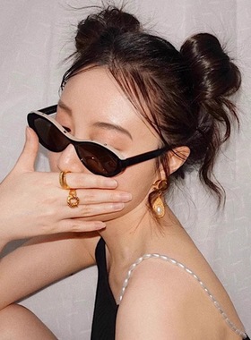 美式复古椭圆猫眼字母墨镜