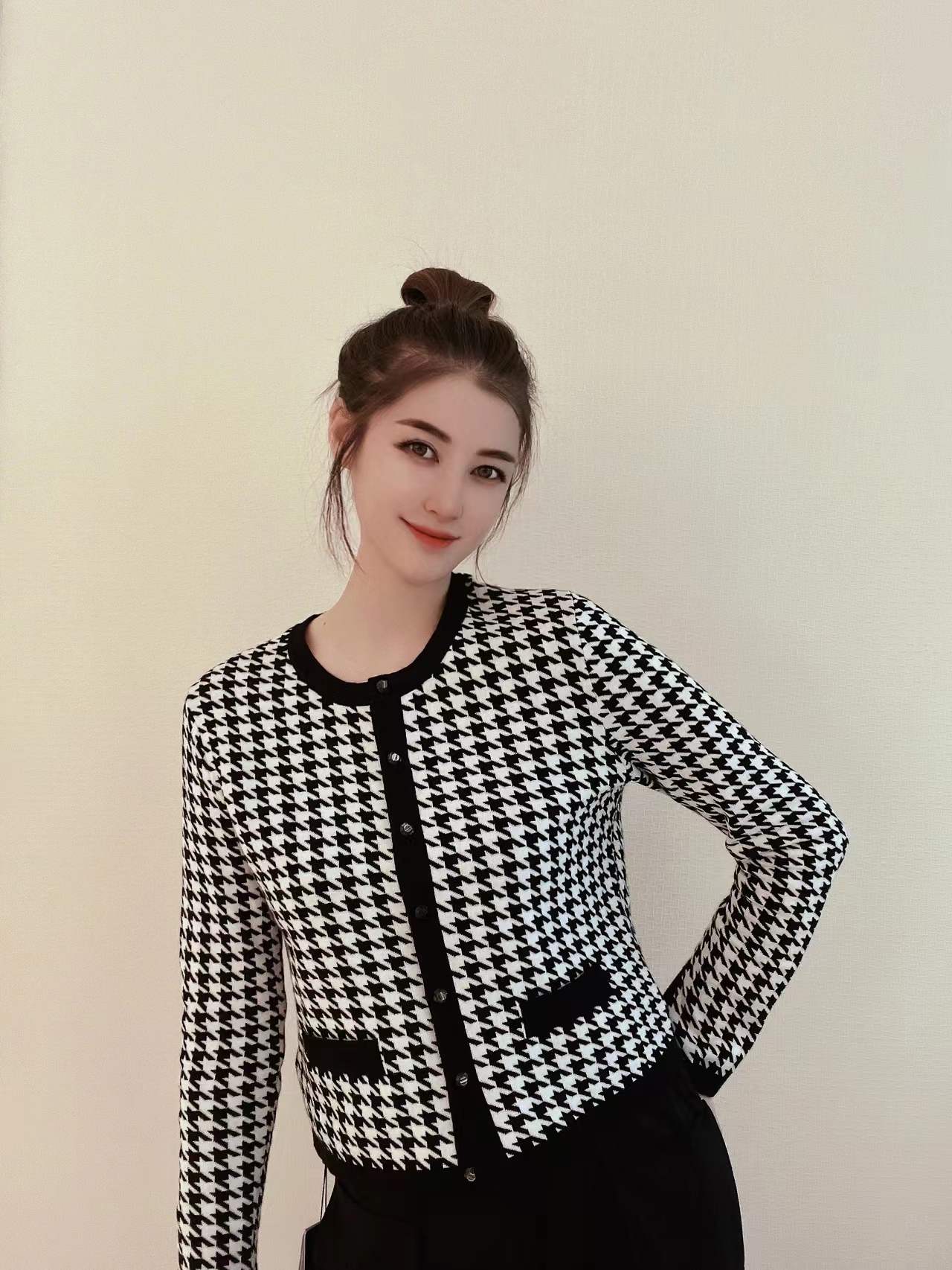 AMASS阿玛施国内代购2025春秋装新款千鸟格针织开衫外套女1499110