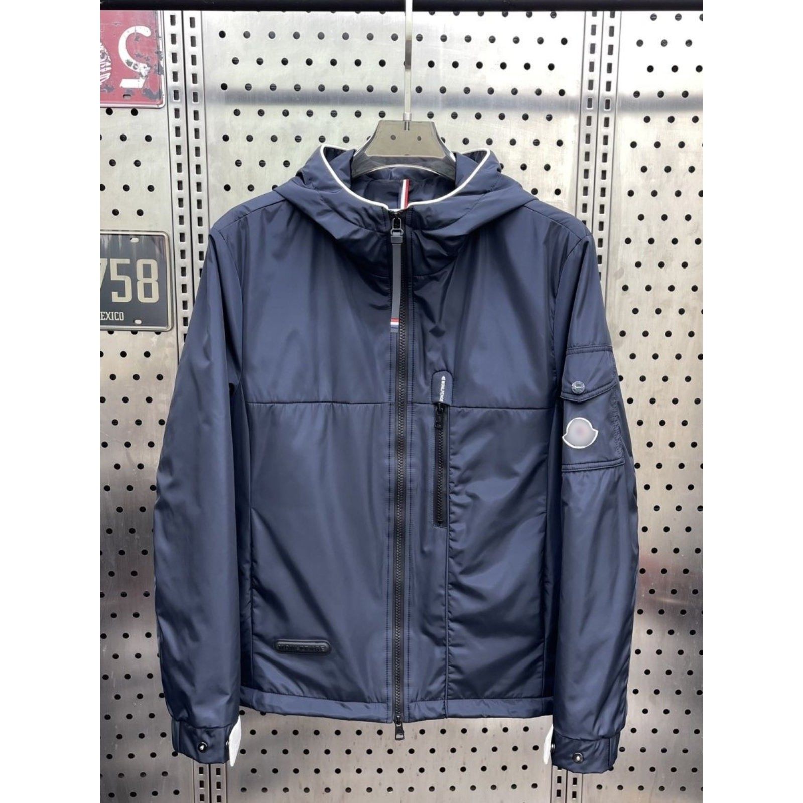 IT ins潮牌连帽夹克男士秋冬夹棉外套欧洲站休闲修身袖标纯色棉服,男装,夹克,淘宝优惠券,粉丝福利购,淘宝优惠卷