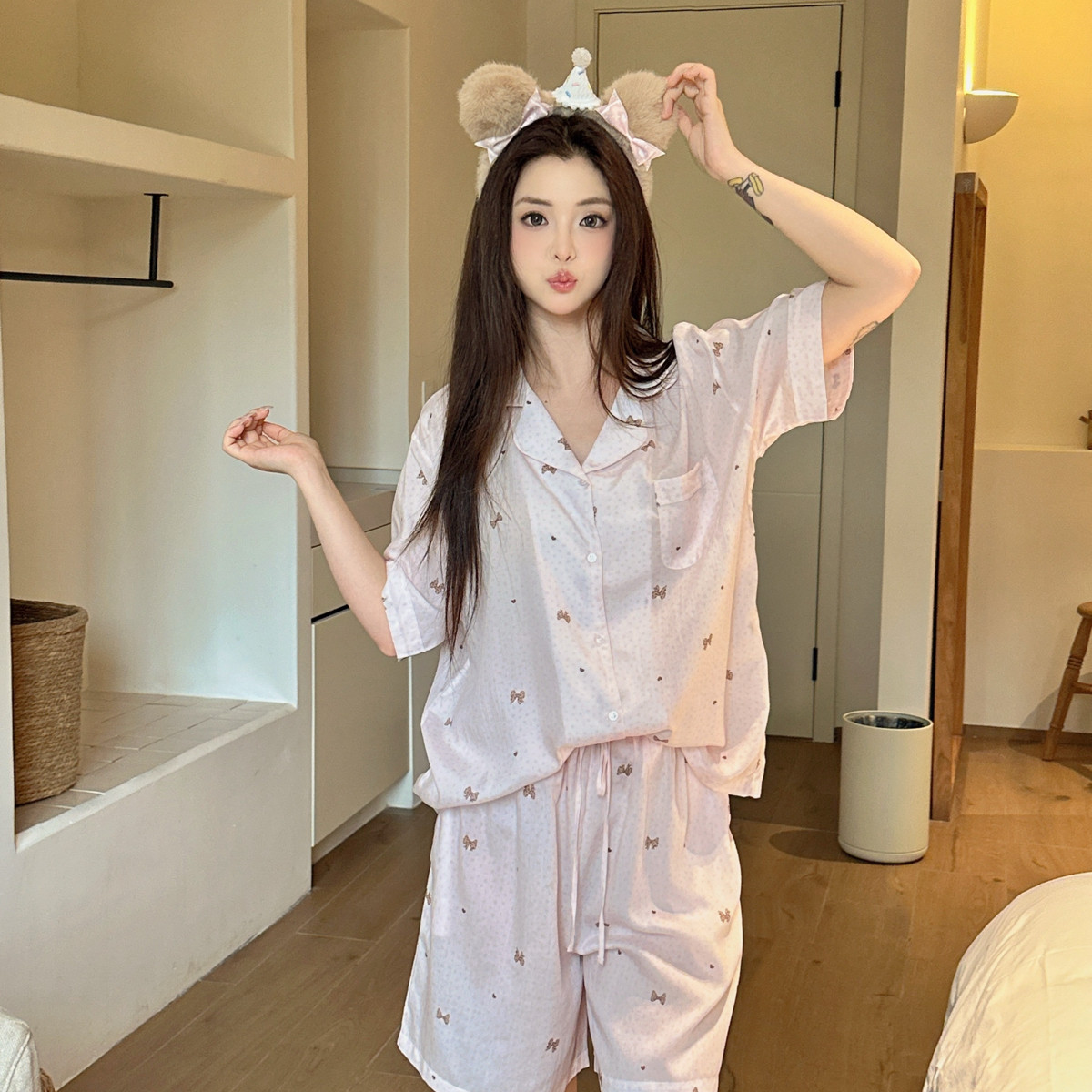 XIA夏夏-居服夏季凉感薄款短袖上衣+短裤两件套睡衣套装WGSJ2626