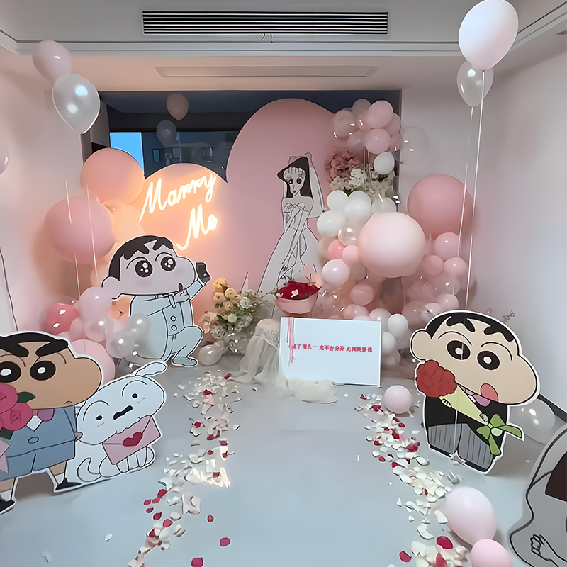 蜡笔小新求婚布置高级氛围感气球