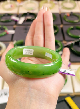 h190碧玉老料乌兰海苹果绿翠果绿宽胎少黑5960无瑕疵正价36800