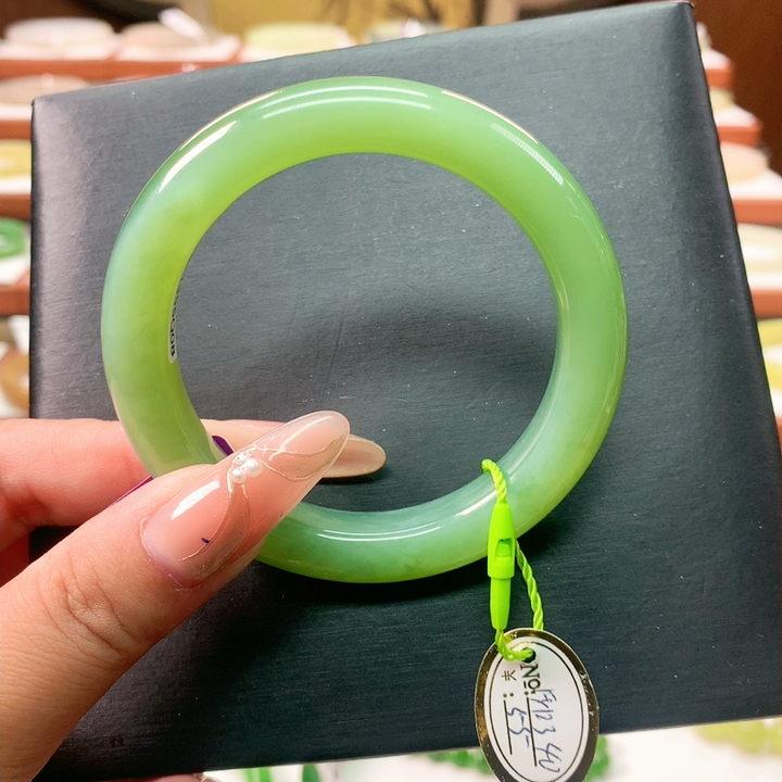 h164特细底粉晴夹层猫眼55正价22000