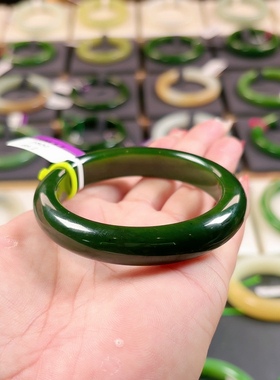 H88 碧玉菠菜绿55.56社交满分