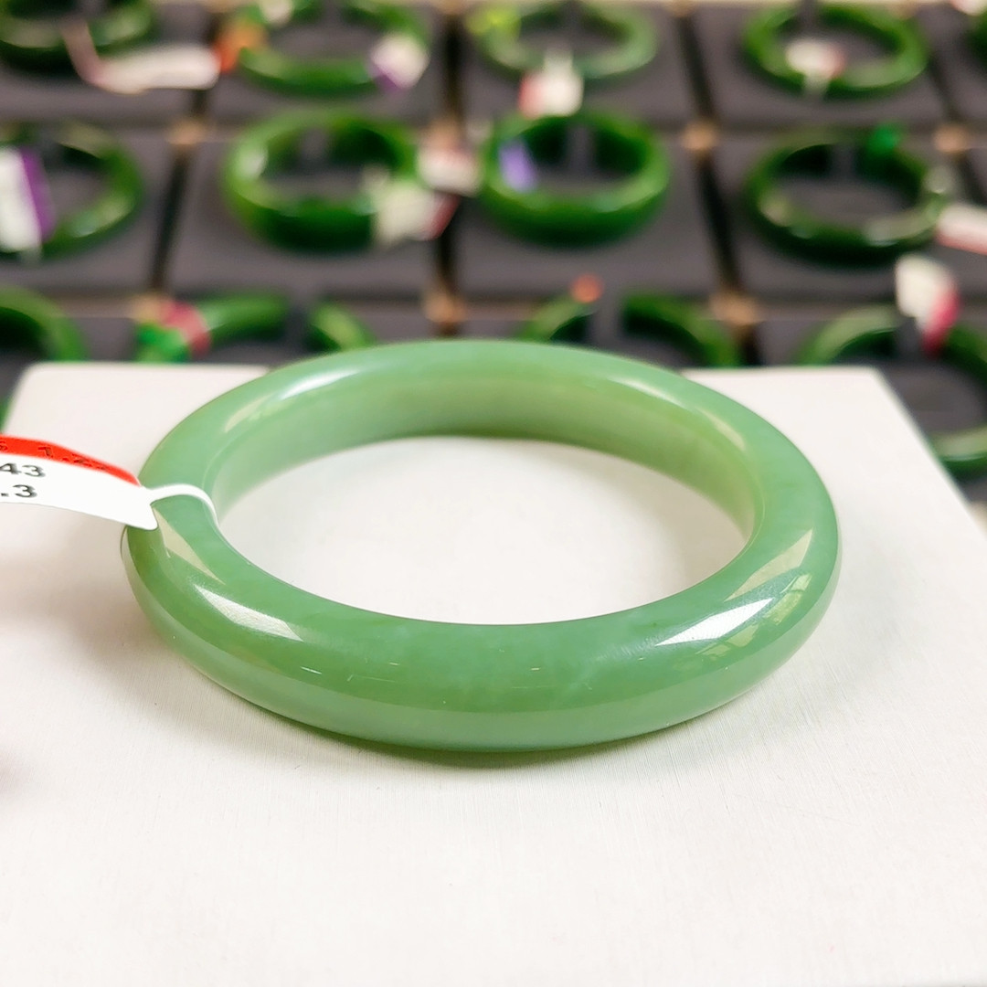 H56碧玉粉青特细59.60正价29000,珠宝/钻石/翡翠,手饰,淘宝优惠券,粉丝福利购,淘宝优惠卷