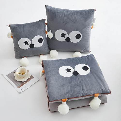 抱枕被子两用靠枕折叠毯汽车内靠垫枕头二合一空调办公室午睡靠背