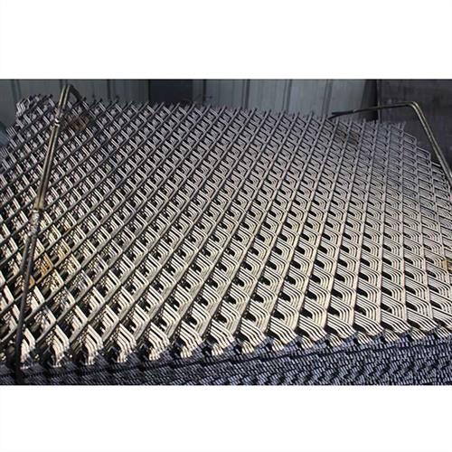 工地外架钢笆网建筑钢笆网片脚手架脚踏网钢笆片铁丝网菱形网厂家