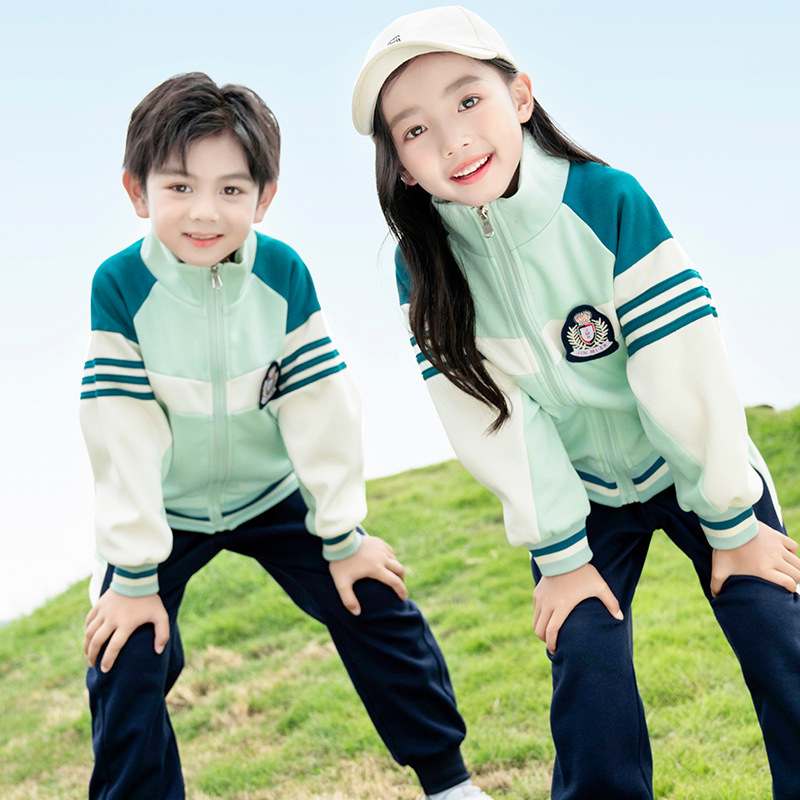 小学生校服秋冬季冲锋衣三件套儿童班服运动套装幼儿园园服春秋装