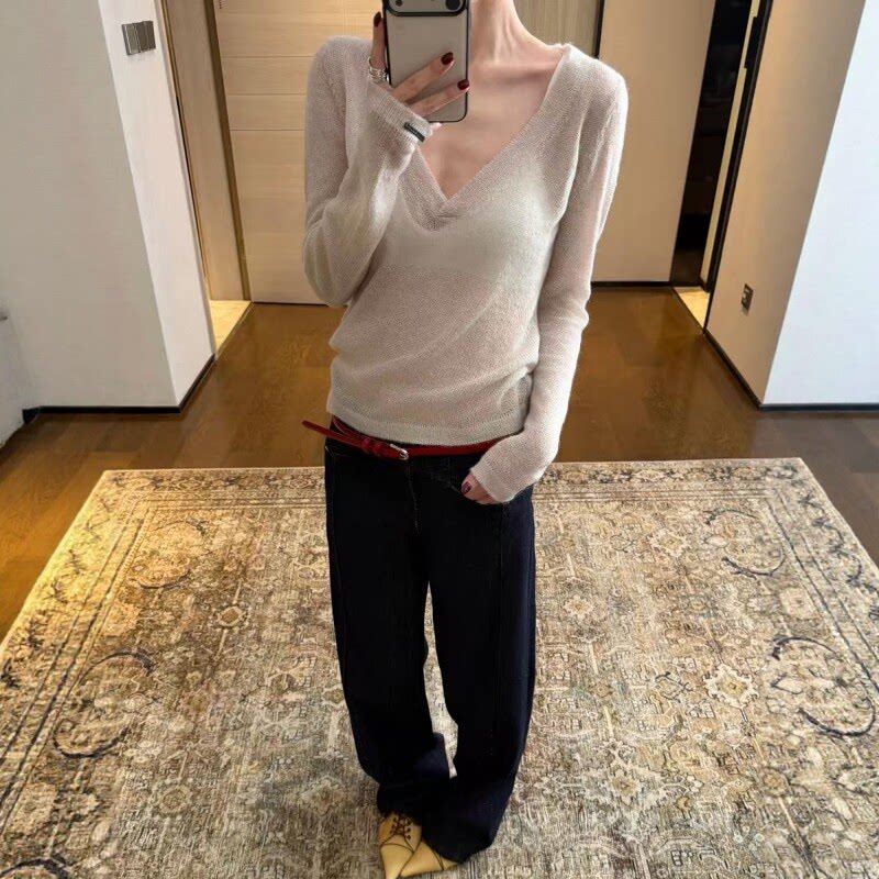 秋季新款复古风穿搭修身显瘦百搭时尚V领针织上衣直筒裤子女套装