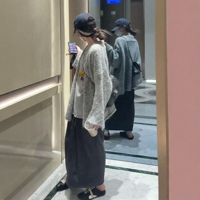 巨好看的秋季穿搭韩系慵懒风针织毛衣开衫秋季显瘦百搭半身裙套装