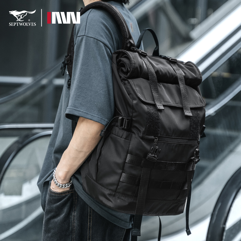 七匹狼大容量双肩包男士背包电脑