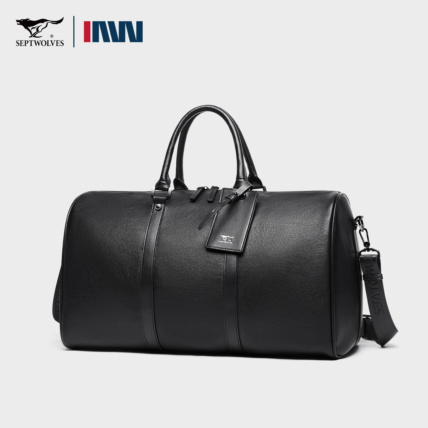 七匹狼大容量旅行健身单肩斜挎包