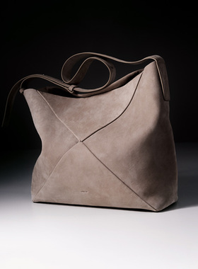 YEE SI FACET SOFT大容量软托特包小众设计款磨砂牛皮流浪包包女