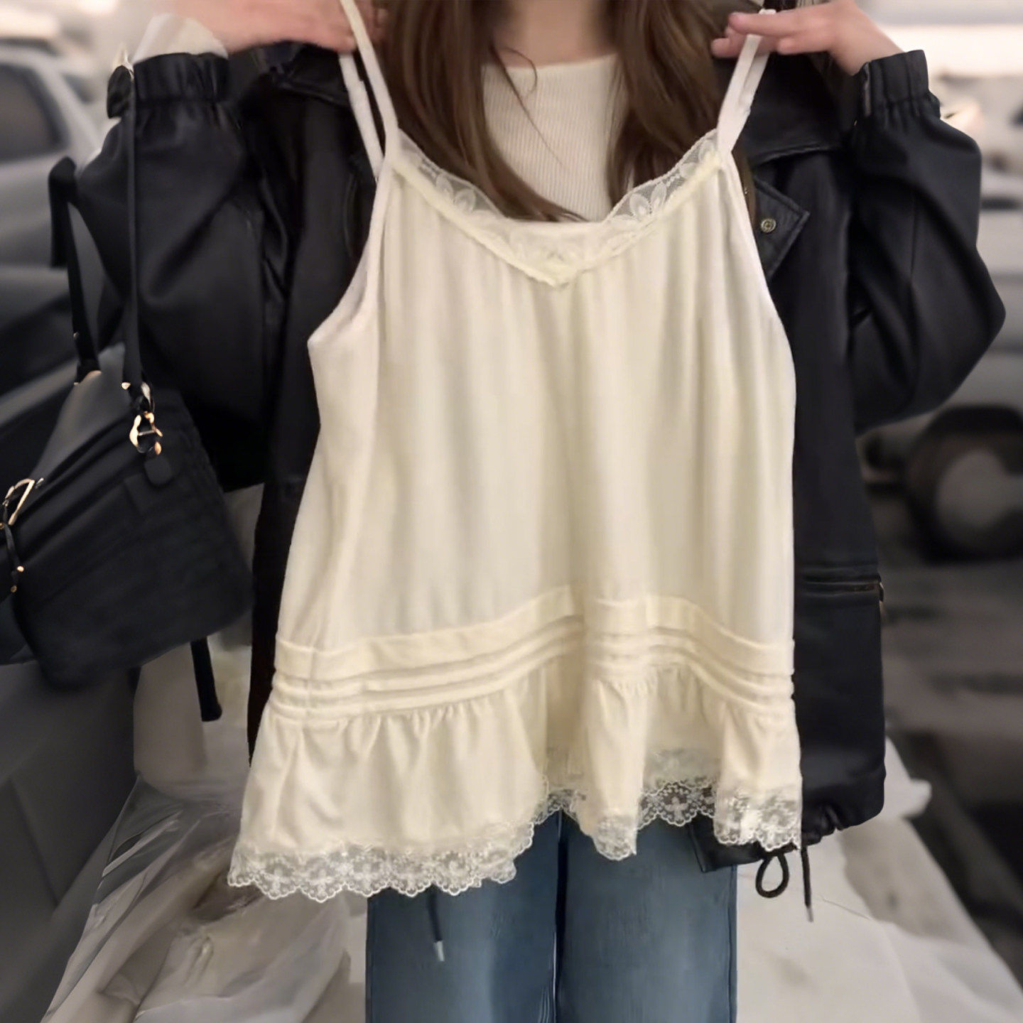 专柜海边度假风蕾丝花边丝绒吊带裙女夏季宽松叠穿温柔不规则背心