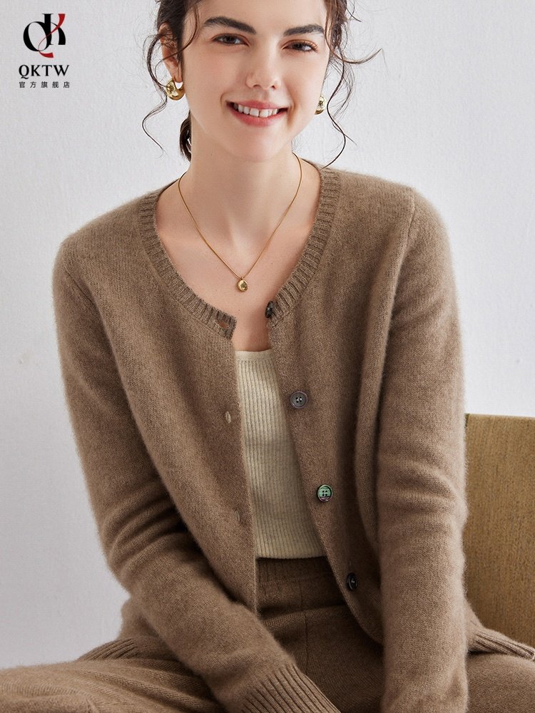 鄂尔多斯市羊毛衫女2025秋冬季新款休闲高端毛衣外套针织羊绒开衫