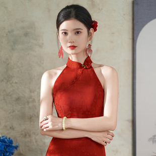 改良年轻款 新中式 敬酒服新娘订婚日常 夏季 红色挂脖旗袍2025年新款