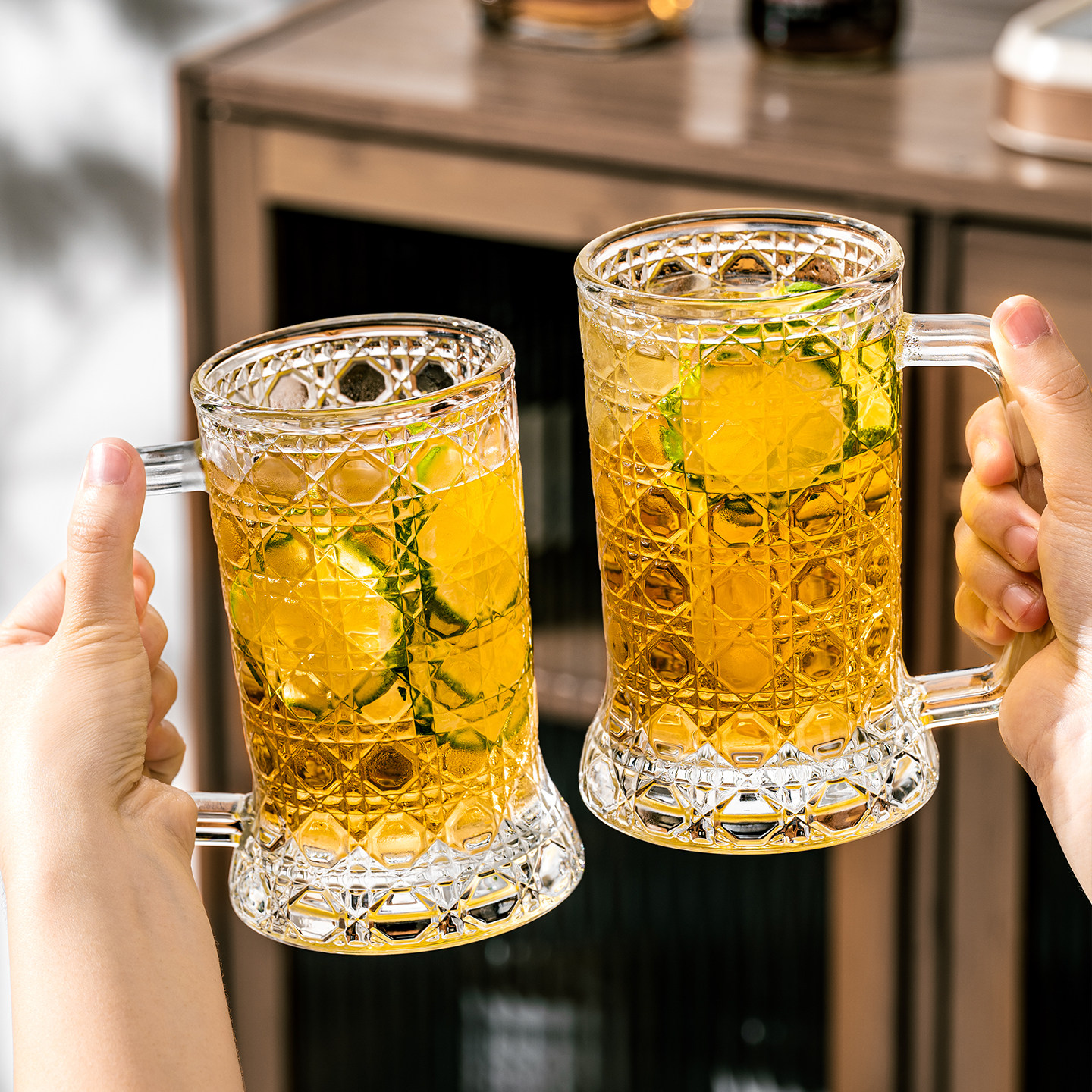 【加厚耐热】玻璃啤酒杯带把手
