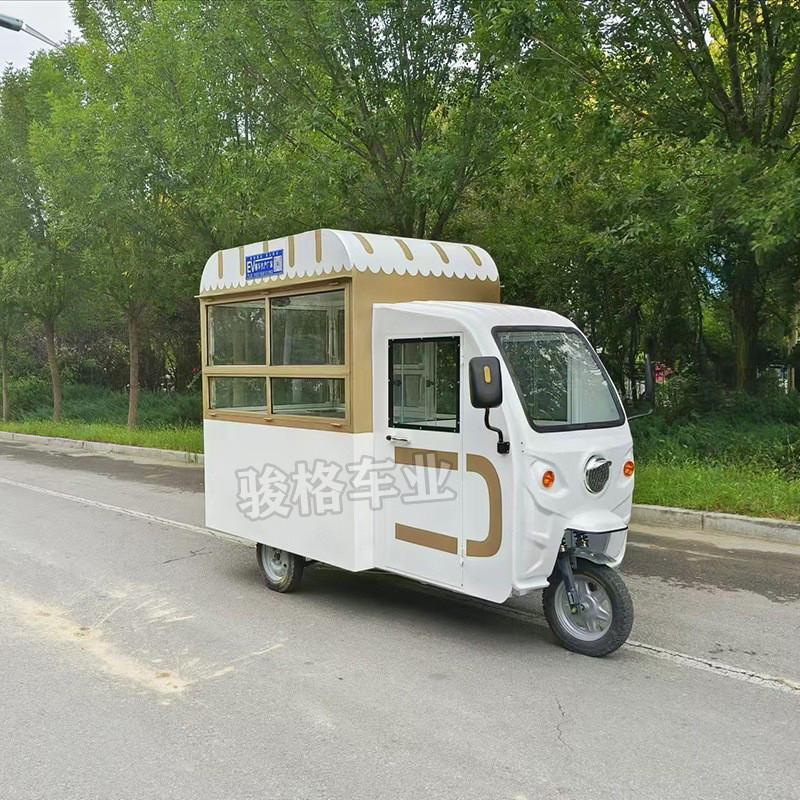 电动三轮小吃车多功能餐车移动早餐车烧烤麻辣烫商用美食