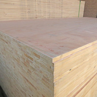 定制批发再生料打底细木工板松木隔断工程板材15-17mm实木板