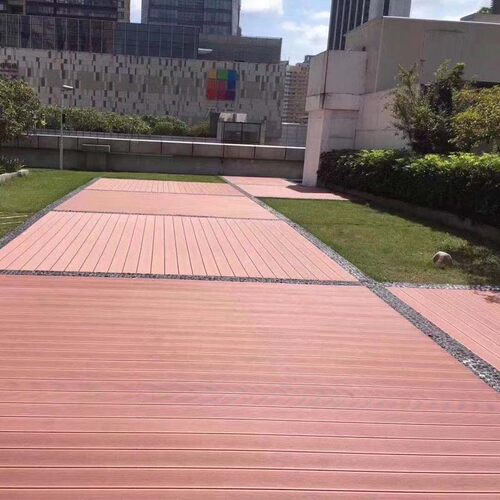 厂家批发市政工程景观防腐木露台户外室外140宽25厚圆孔塑木地板