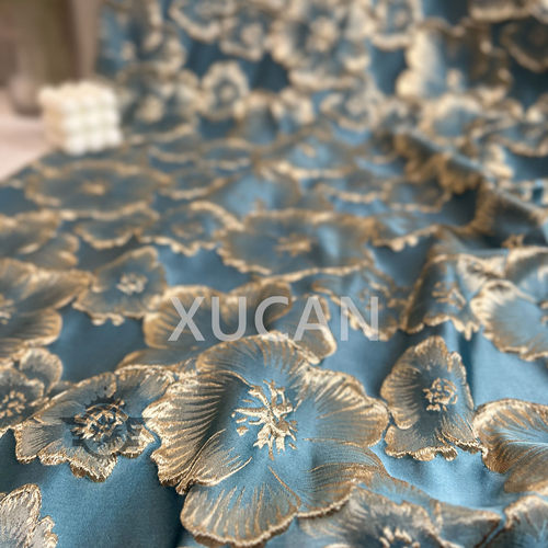 新款蓝色素雅花柔软金丝提花面料浮雕立体油画质感大立体提花布料