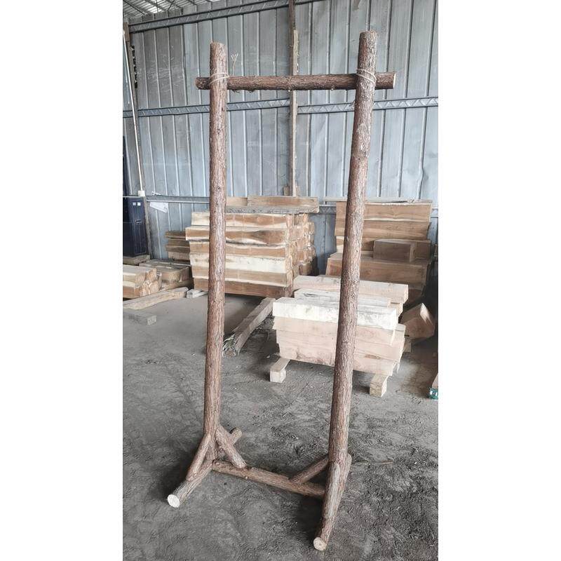 露营木架子民宿篝火派对树干野营地门架旗帜架装饰草地拱门轻奢