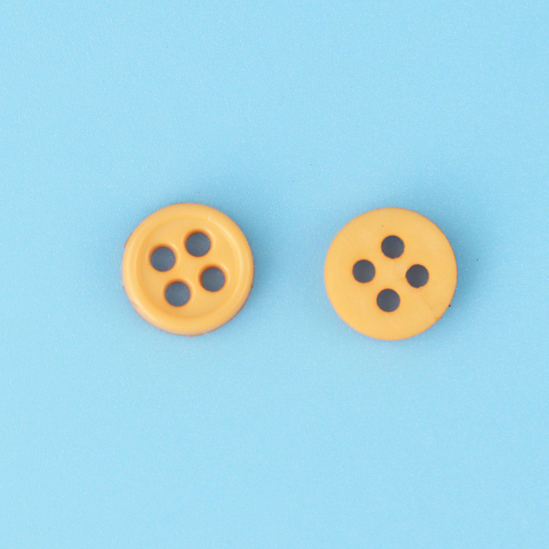 毫米小布6分娃娃衣配件扣子 6批发7毫米8毫米四眼扣 棉花娃衣纽扣