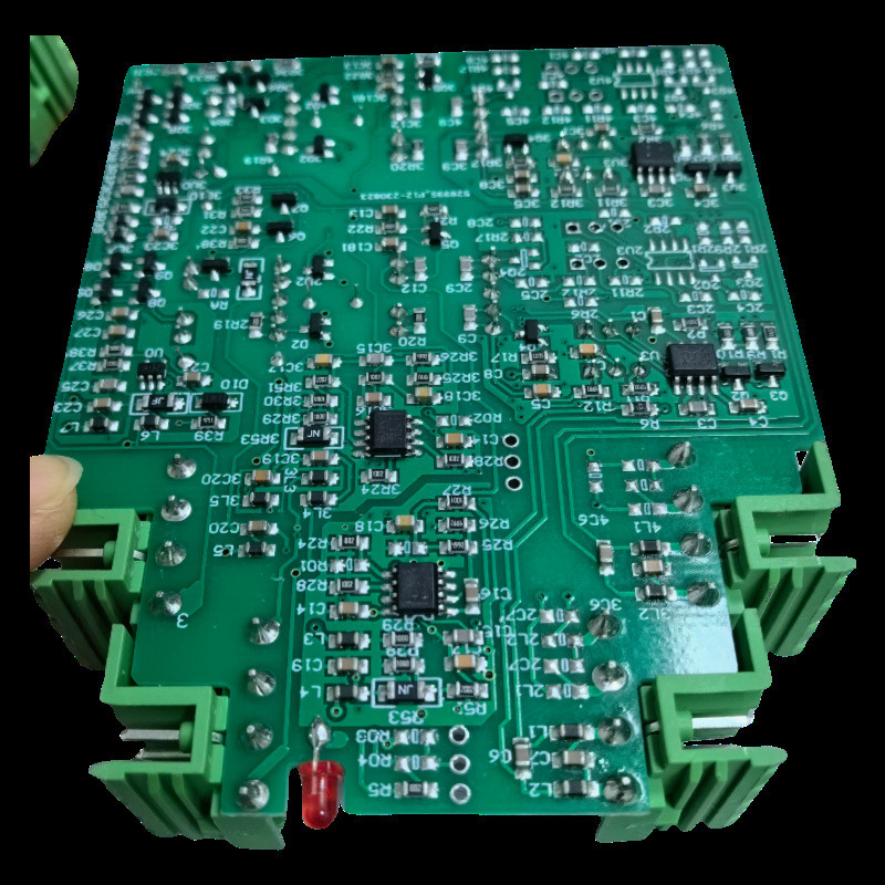信号隔离器电路板直流电流电压变送器主板分配转换模块方案PCBA板