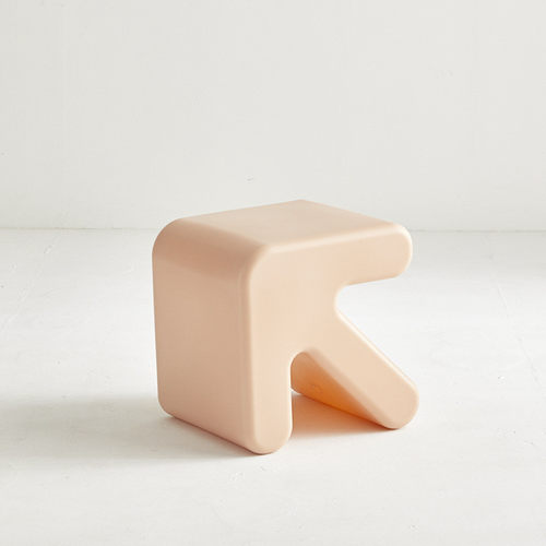 箭头创意欧式塑料换鞋矮凳客厅网红凳子摆件可做茶几可爱儿童坐凳