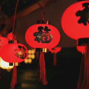 春节装饰过年龙年灯笼挂饰2024新款结婚新年小红布置挂件闪彩灯串