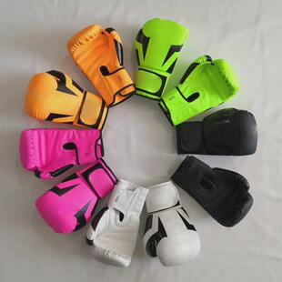 拳击手套手套手套女成人搏击拳套儿童散打手套比赛训练格斗散打