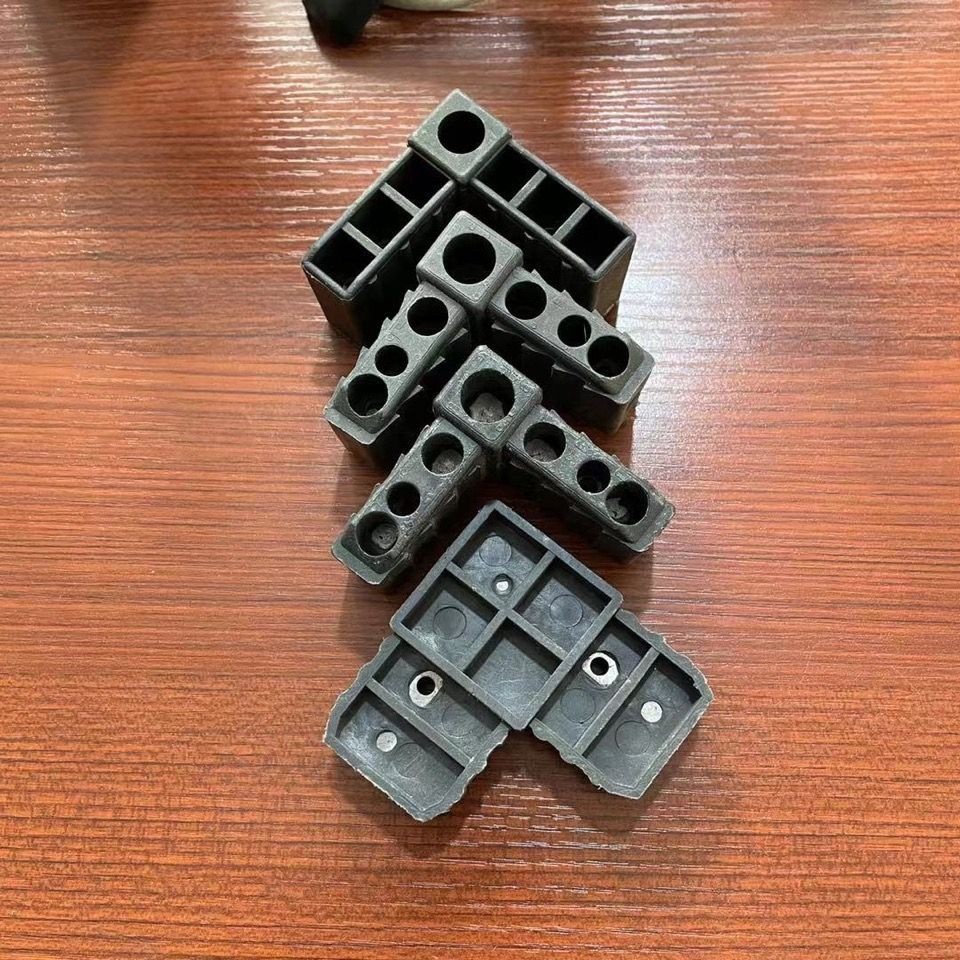 钢副框角码20*40方管角部连接件断桥铝合金门窗附框塑料插角配
