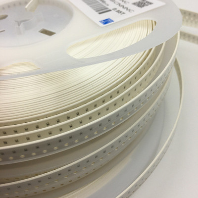 贴片叠层电感120622uH/27/33/39/47/68/100uH10%