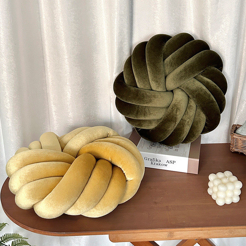 热销欧式轻奢金丝绒三股圆垫客厅靠垫床头靠枕编织飘窗垫沙发毛绒