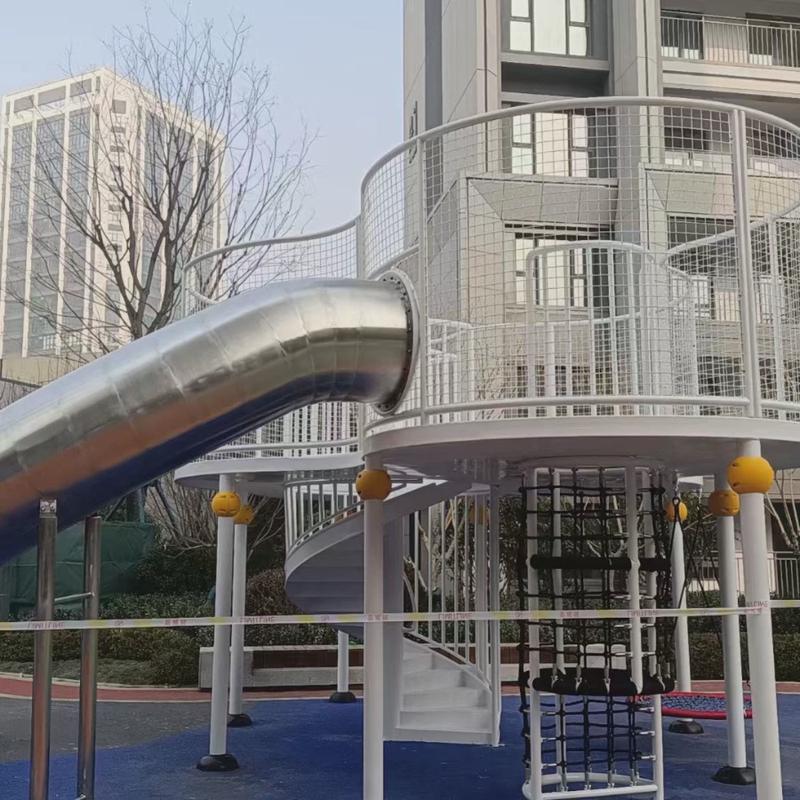 户外幼儿园大型滑滑梯设施室外木质攀爬架游乐园儿童秋千组合设