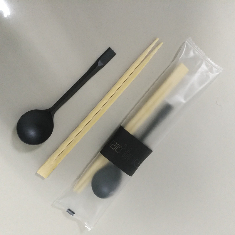 一次性筷子三四件套餐具套装勺子纸巾外卖四合一筷子餐具包