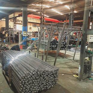 不锈钢圆管衣架焊接落地安装小区广场固定高低三层晒被子晾衣架