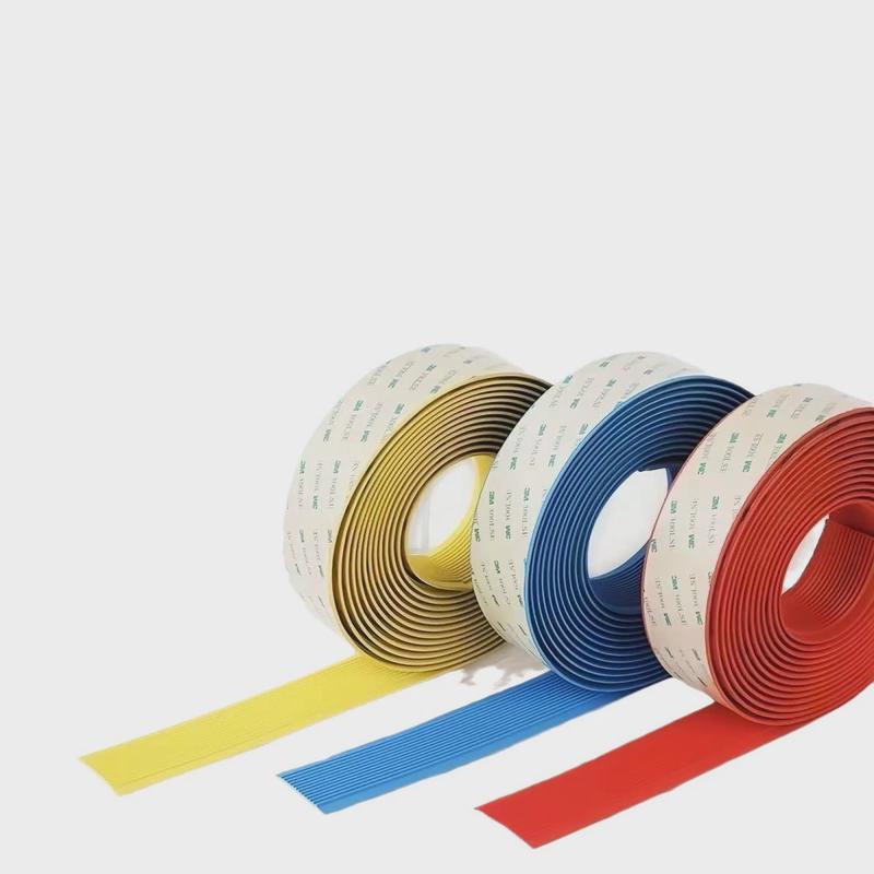 楼梯防滑条台阶踏步防滑贴条压边条幼儿园条斜坡台阶自粘止滑地面