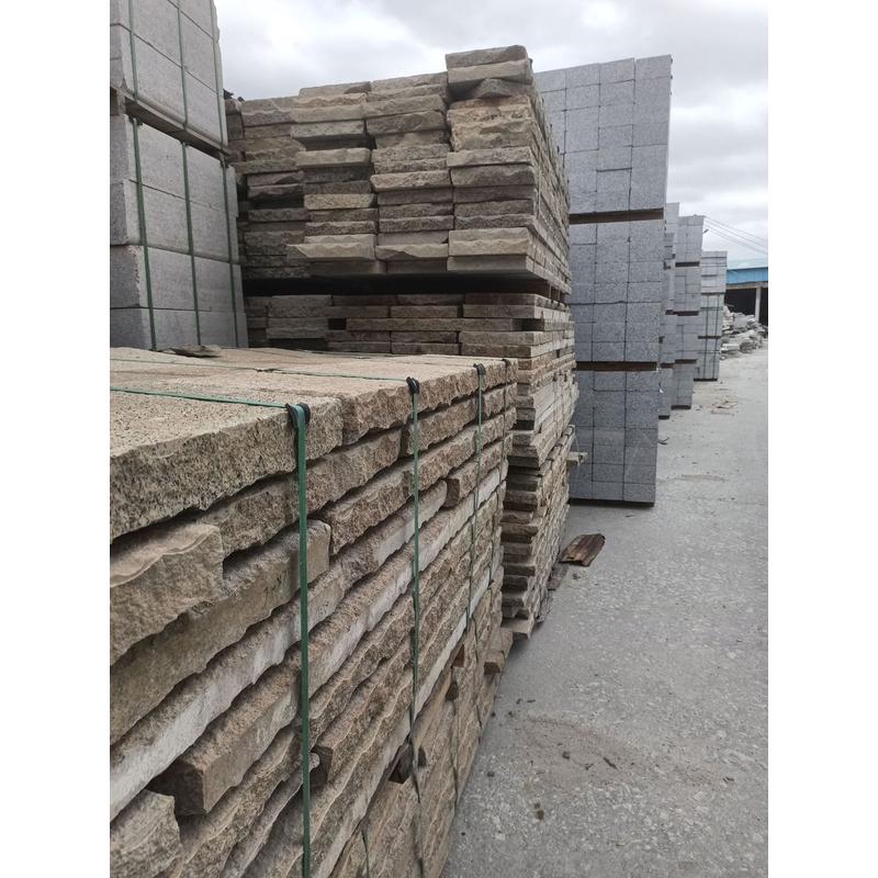 复古仿古做旧老石板庭院古镇铺路老石条公园庭院景区踏步石