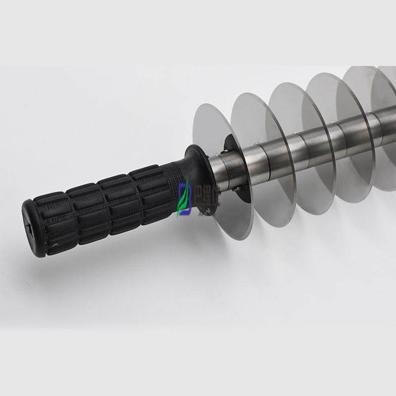 供应手动不锈钢滚轮刀油条刀切面手动专用油条切面工具厨房烘焙