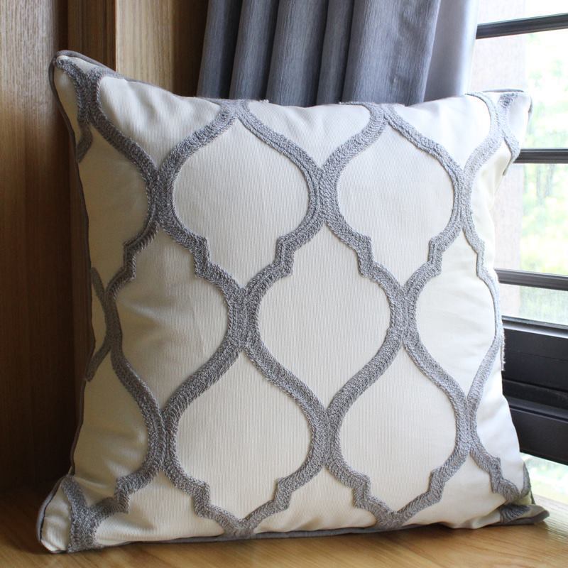 美式田园风刺绣花抱枕套不含芯客厅沙发靠垫午休飘窗新品床头靠背