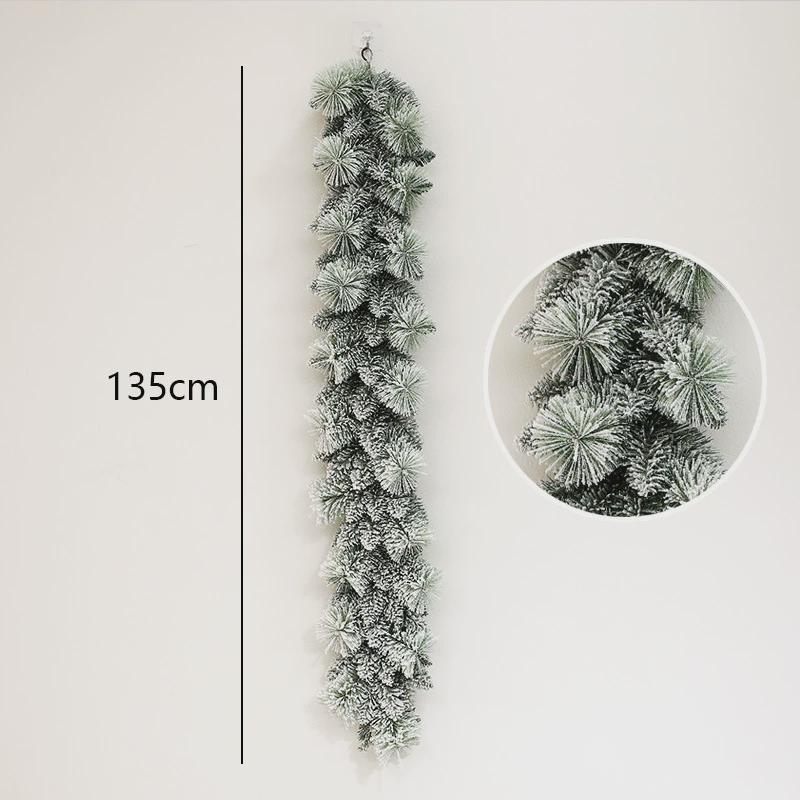 圣诞藤条pe松果松针植松诺贝绒塑料叶子树叶吊挂装饰品栏杆扶手橱