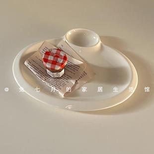 简约小众白色陶瓷饺子盘家用餐厅小吃炸鸡蘸料分格盘子 兔七月