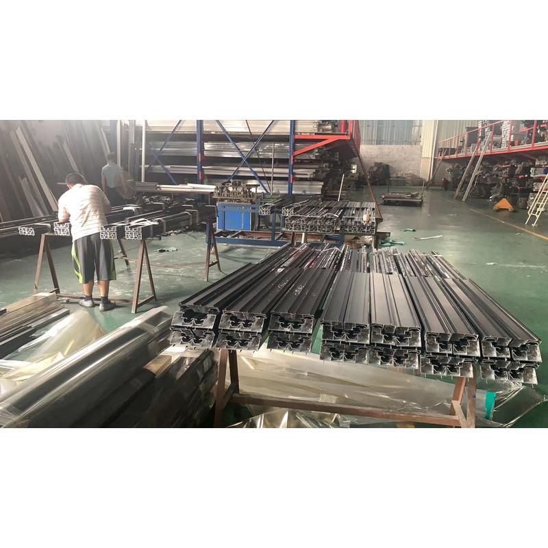 佛山办公室玻璃隔断墙钢化玻璃带百叶铝合金高隔间高隔断隔音墙