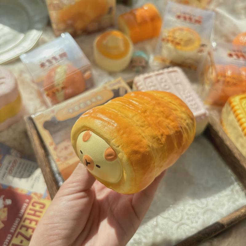 奶油号角卡皮巴拉慢回弹捏捏乐解压发泄玩具squishy湿软仿真面包