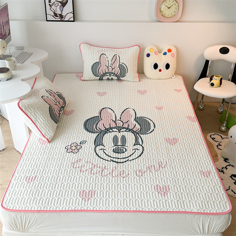 卡通乳胶席三件套草莓熊少女心软席冰丝1.5m1.8米床空