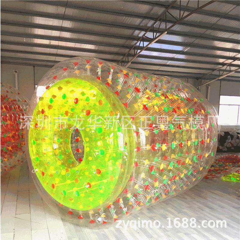厂家热销水上充气透明PVC充气滚筒风火轮移动水上步行球